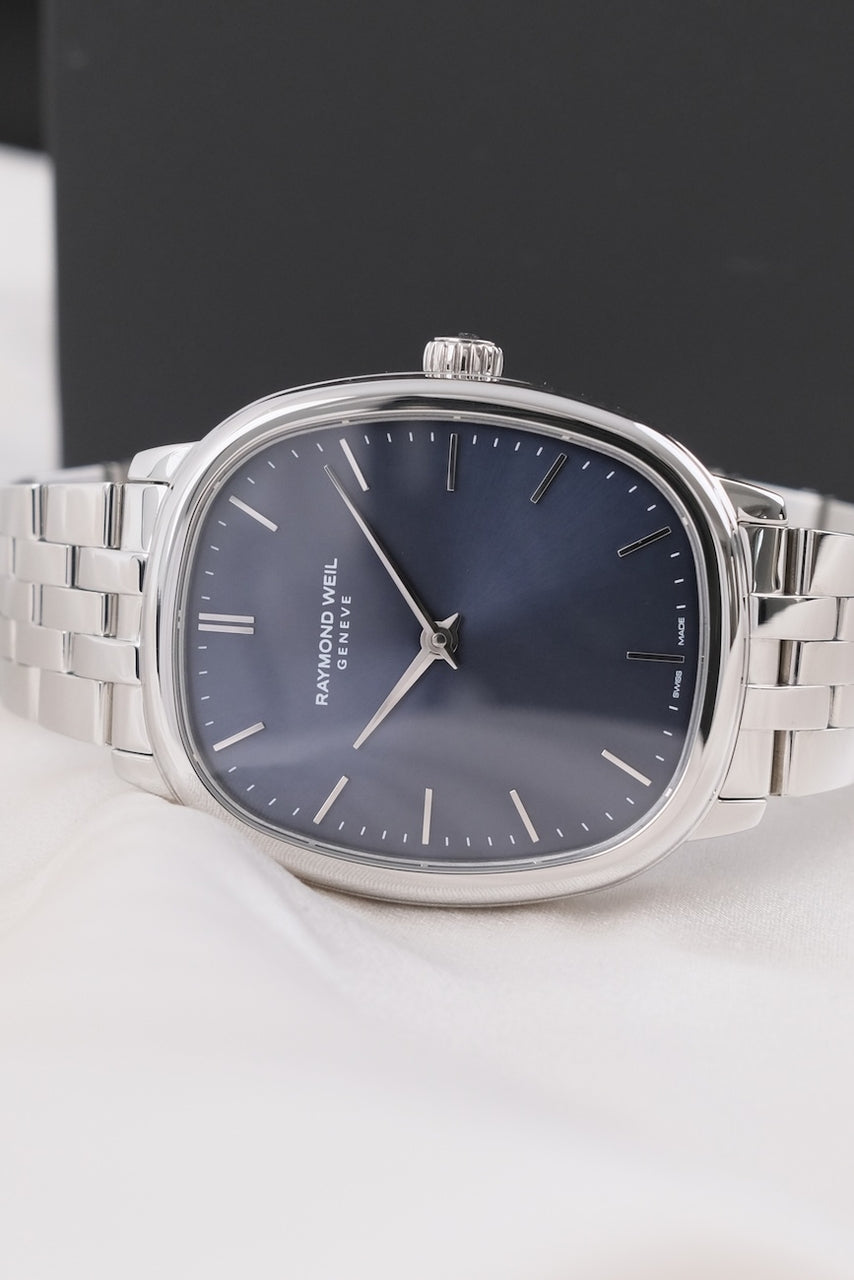 Raymond Weil Toccata Heritage Blue 2280-ST-50001 - Detailed view 2
