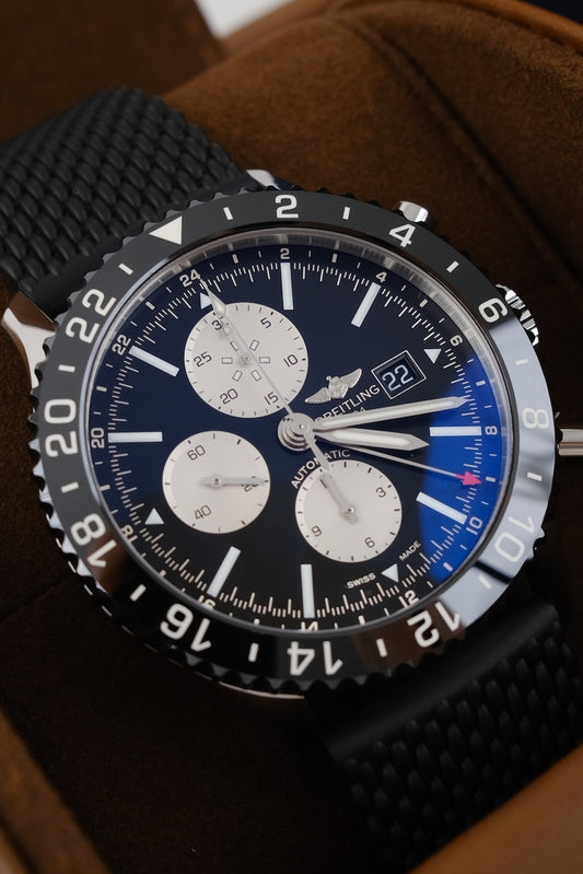 Breitling Chronoliner Y2431012/BE10 - Detailansicht 1