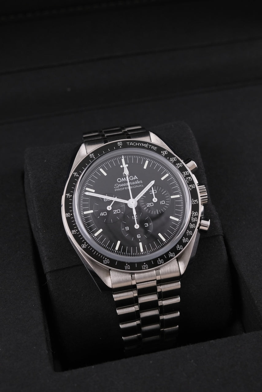 Omega Speedmaster Professional Moonwatch 31030425001002 - Detailansicht 2