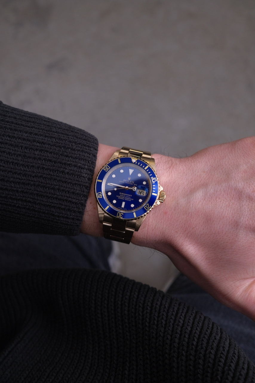 Rolex Submariner Date 16618 - Detail view 11