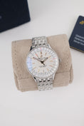 Load image into gallery viewer, Breitling Navitimer A17327211G1A1 - Detailansicht 4
