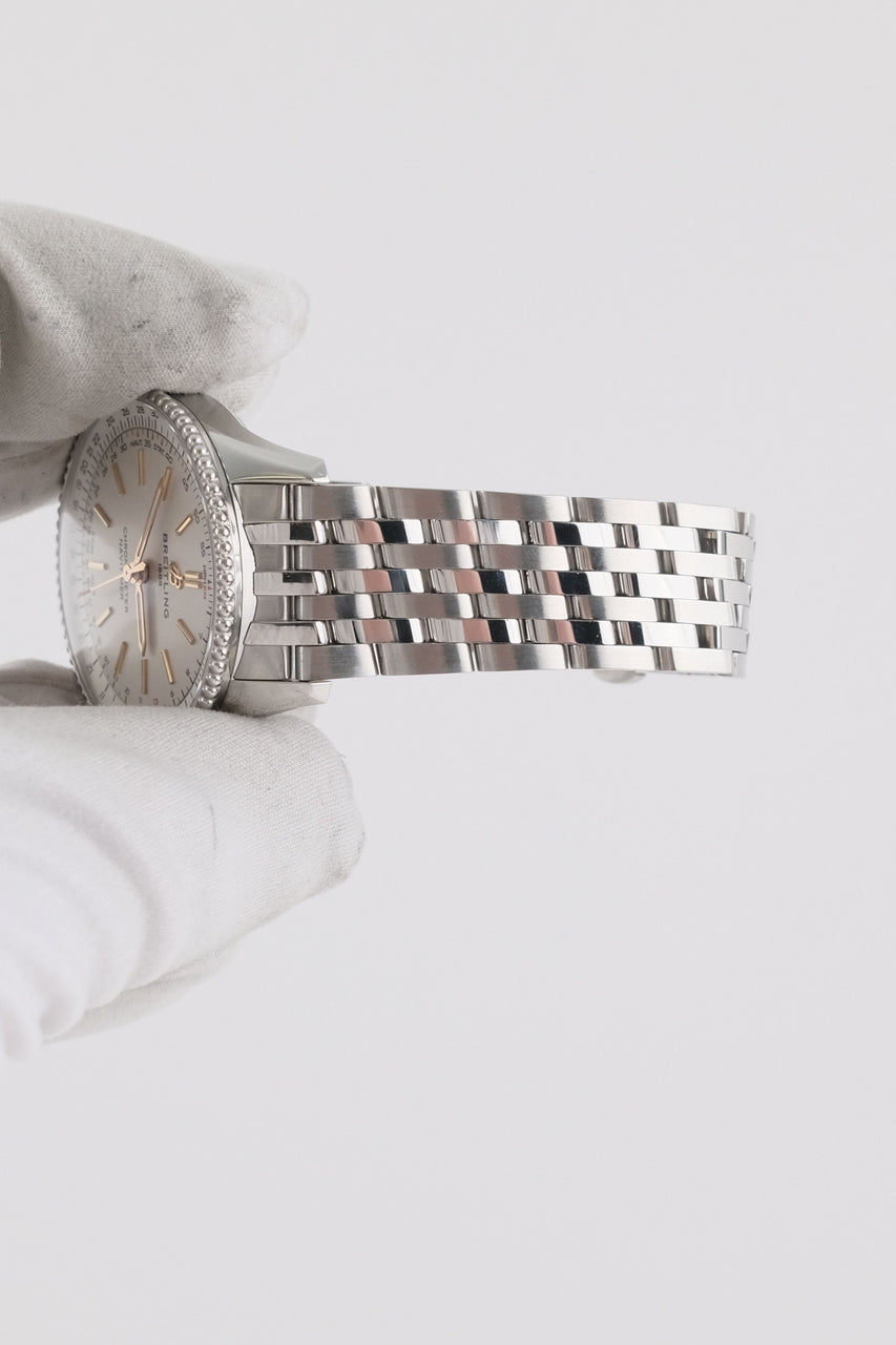 Breitling Navitimer A17327211G1A1 - Detailansicht 2