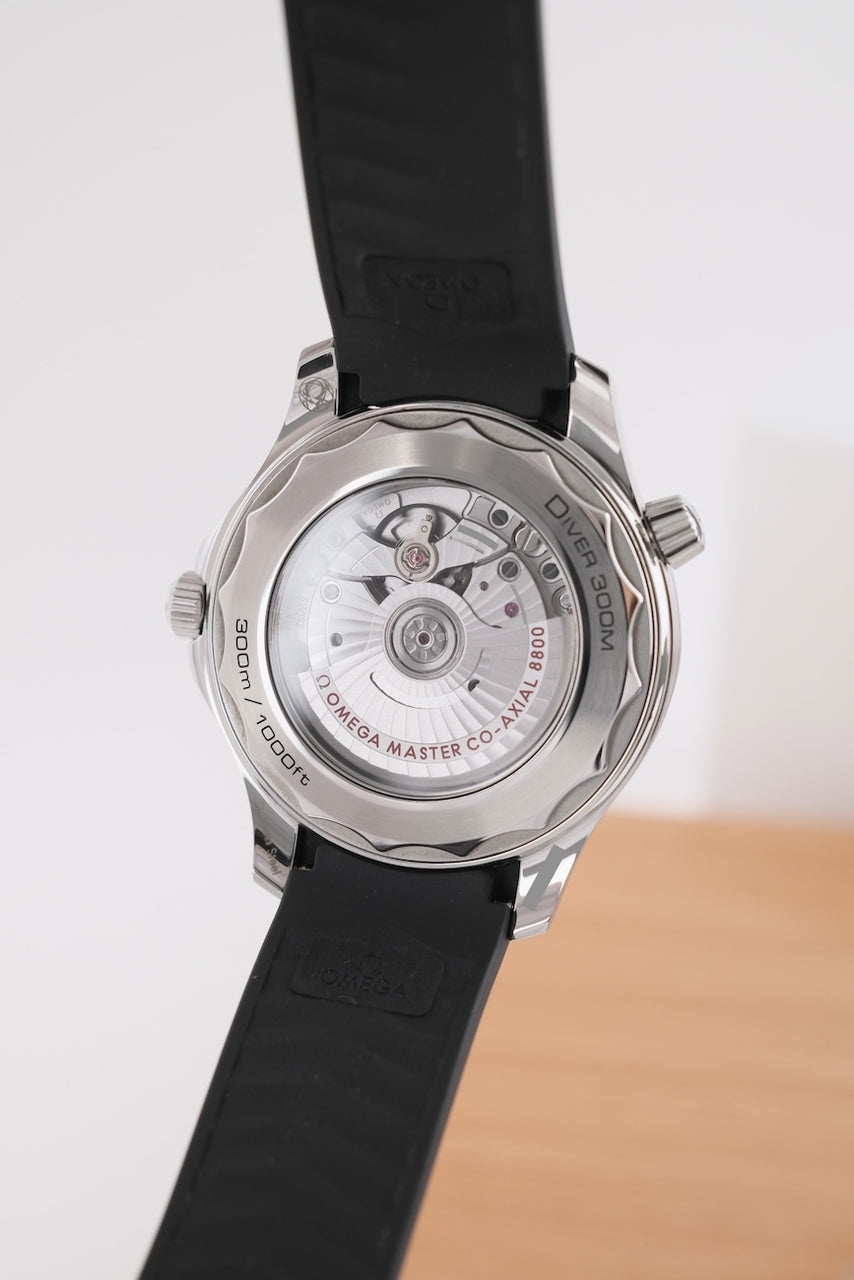 Omega Seamaster Diver 300M 21032422001001 - Detailansicht 6