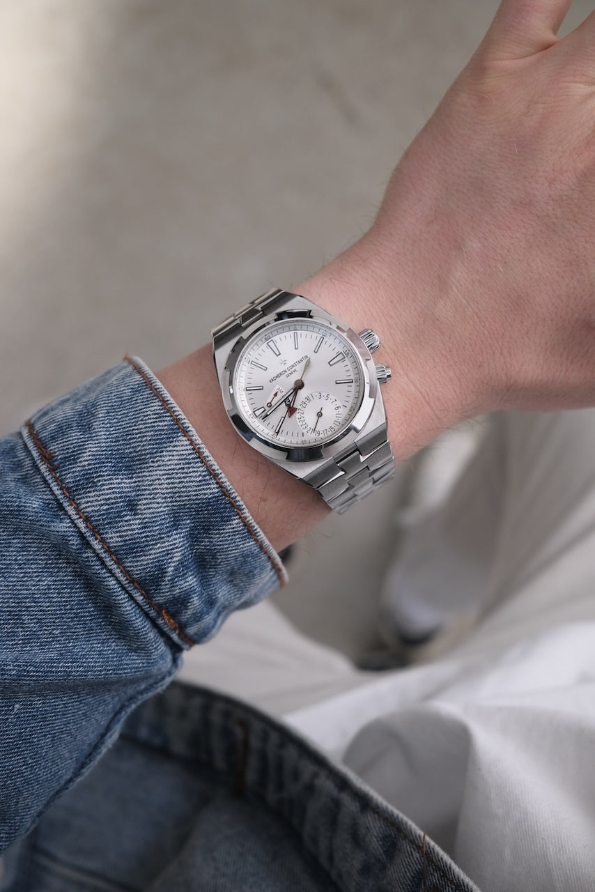 Vacheron Constantin Overseas Dual Time 7900V/110A-B333 - Detailansicht 10