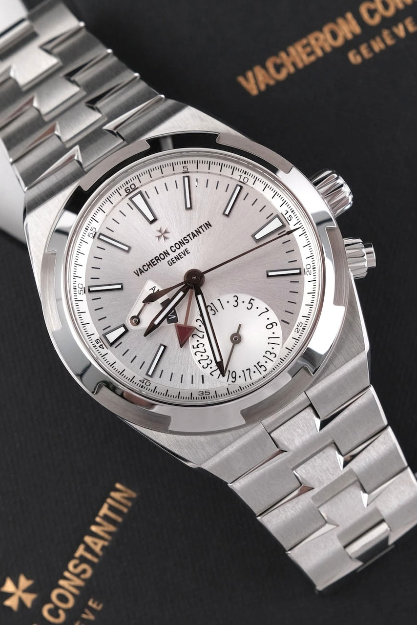 Vacheron Constantin Overseas Dual Time 7900V/110A-B333 - Thumbnail