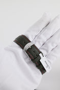 Load image into gallery viewer, Sinn 103 St Ty Hd 103.211 - Detailed view 7
