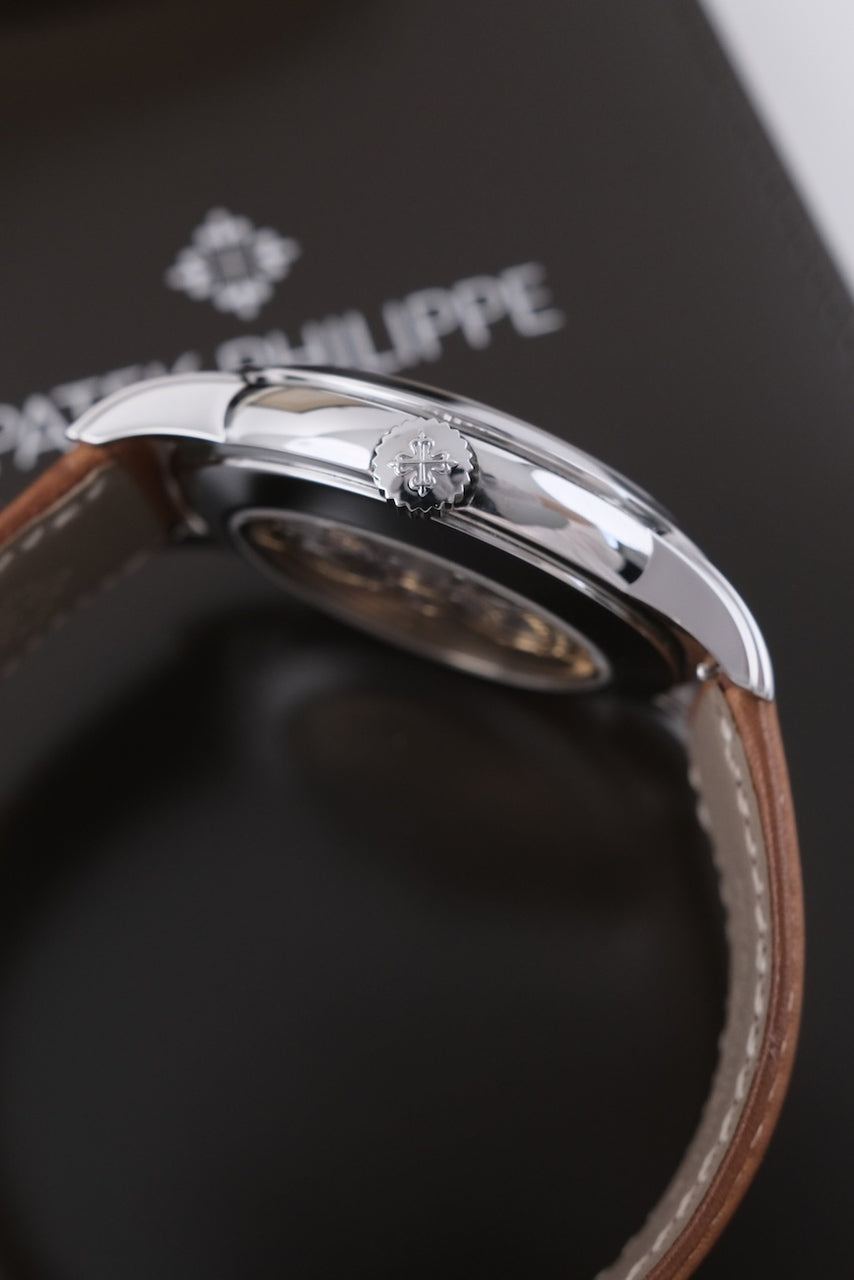 Patek Philippe Calatrava 5212A-001 - Detailansicht 6