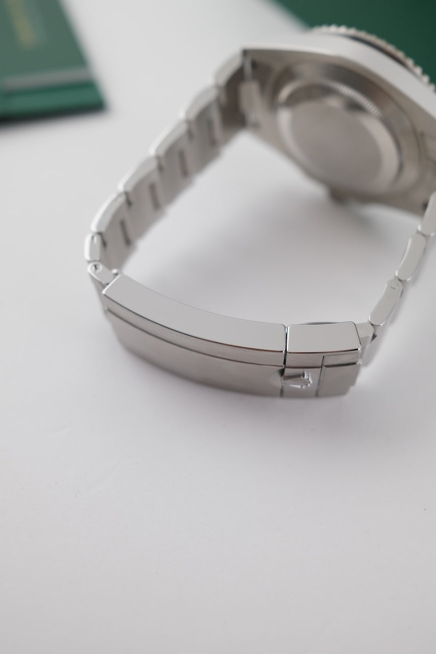 Rolex Submariner Date 126610LN - Detailansicht 6