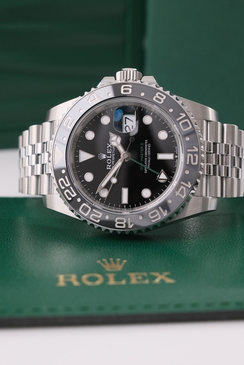 Rolex GMT-Master II 126710GRNR - Detailansicht 4