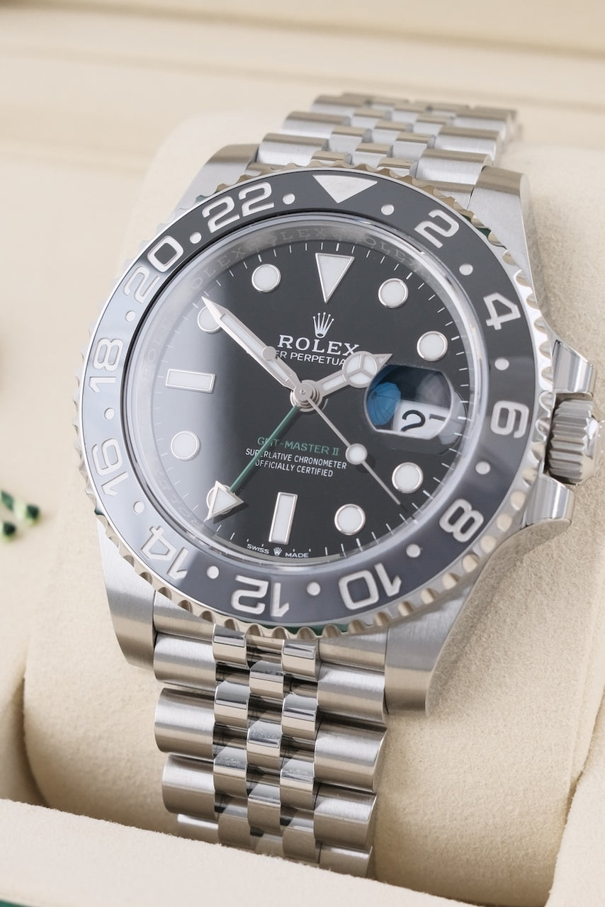 Rolex GMT-Master II 126710GRNR - Detailansicht 3