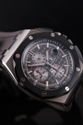 Bild in Galerie-Betrachter laden, Audemars Piguet Royal Oak Offshore Chronograph Titan 264001O.OO.A004CA.01 - Detailansicht 4
