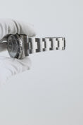 Load image into gallery viewer, Rolex Sea-Dweller Red 126600 - Detailed view 7
