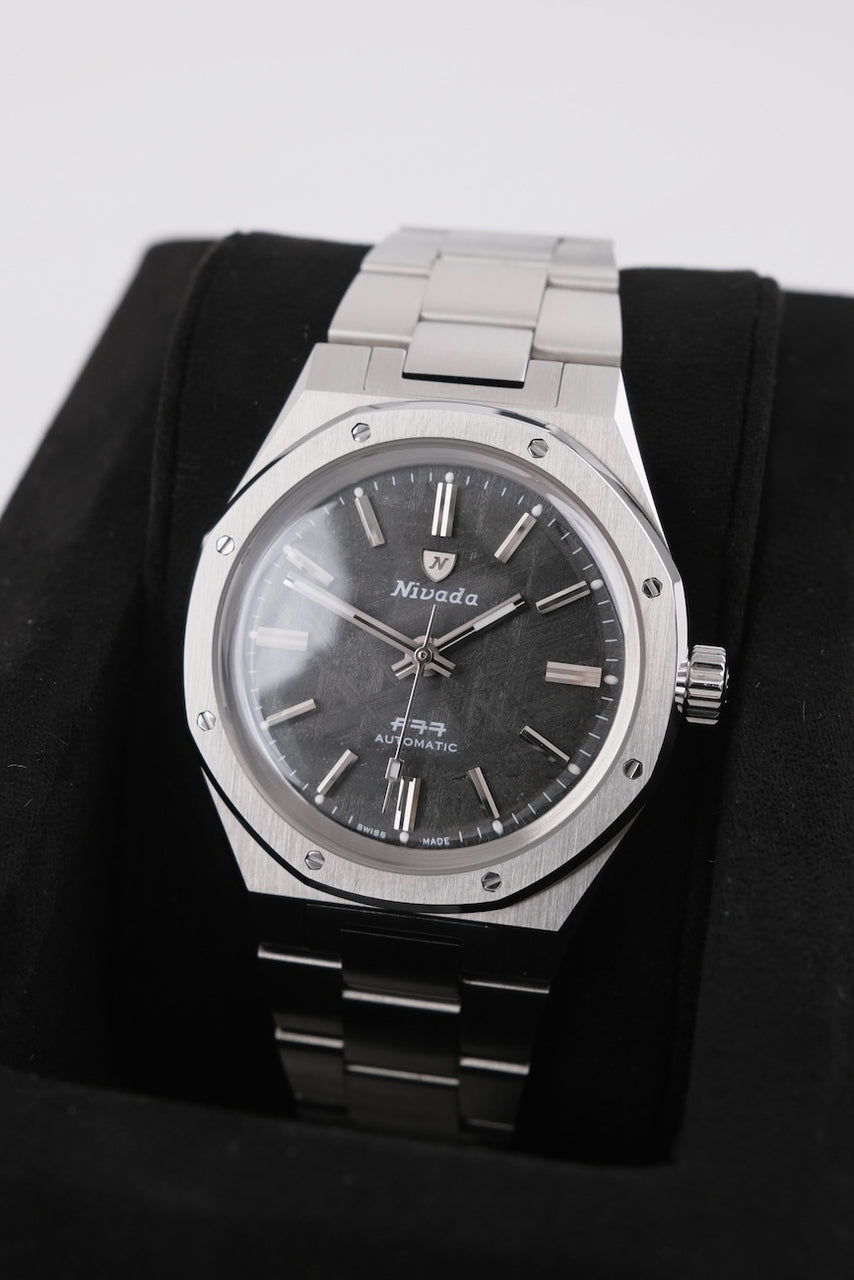 Nivada Grenchen F77 Meteorite 69041A77C - Detailansicht 1
