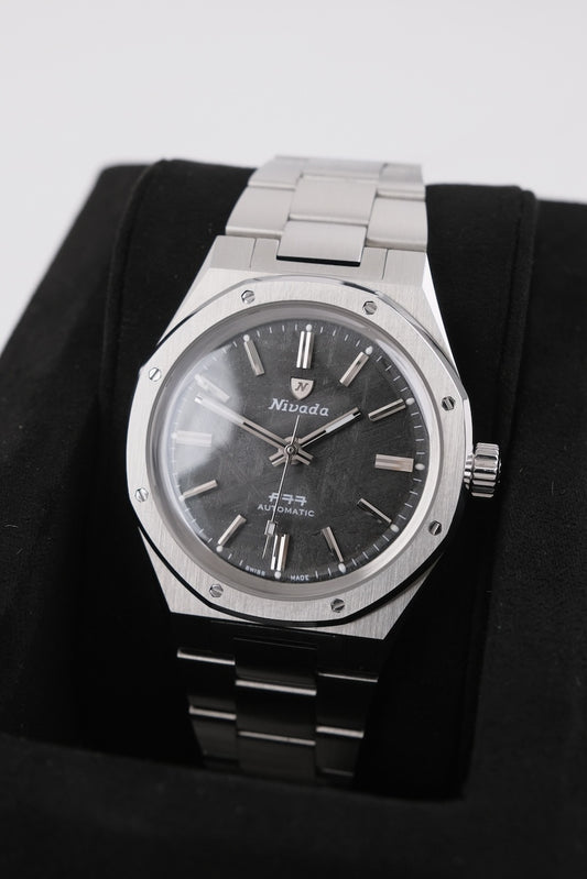 Nivada Grenchen F77 Meteorite 69041A77C - Detailansicht 1