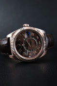Bild in Galerie-Betrachter laden, Rolex Sky-Dweller 326135 - Detailansicht 4
