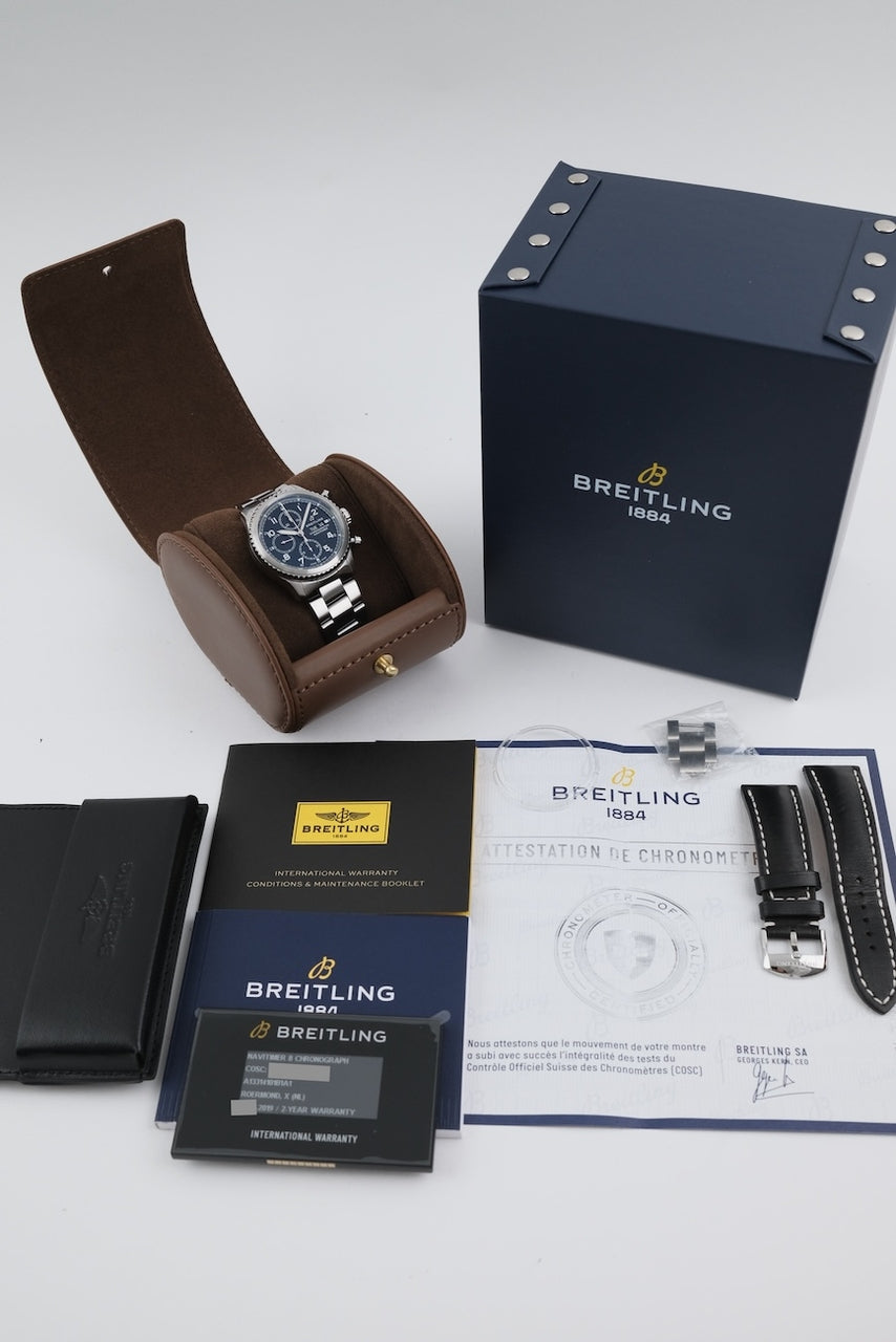 Breitling Navitimer 8 A13314101B1A1 - Papiere und oder Lieferumfang
