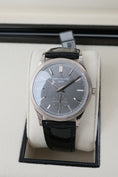 Bild in Galerie-Betrachter laden, Patek Philippe Calatrava 6119G-001 - Detailansicht 1
