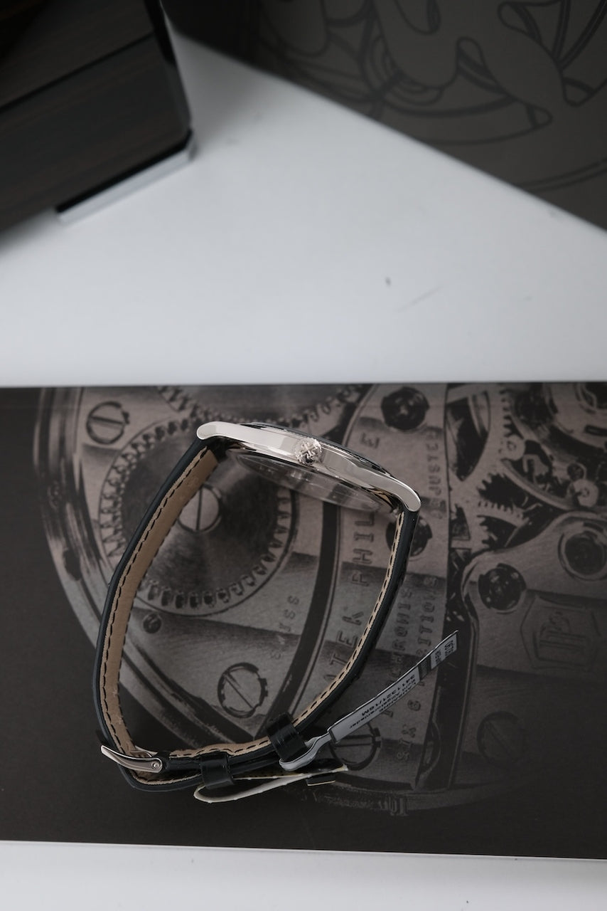 Patek Philippe Calatrava 6119G-001 - Detailansicht 6