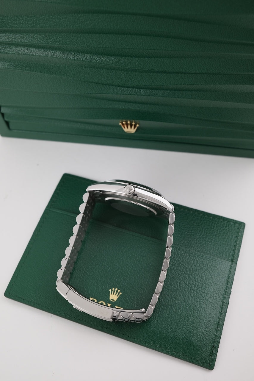 Rolex Datejust 41 126300 - detailed view 5