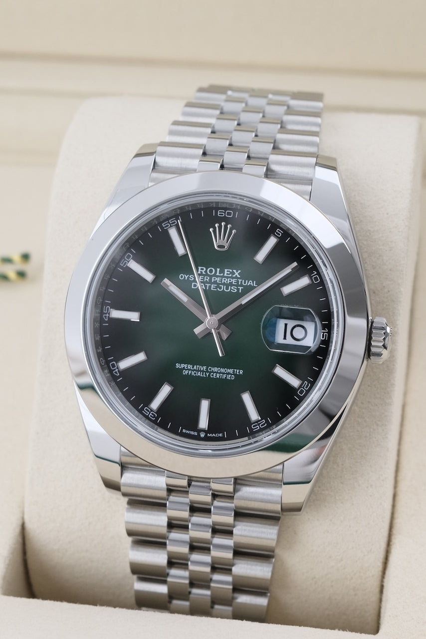 Rolex Datejust 41 126300 - detailed view 2